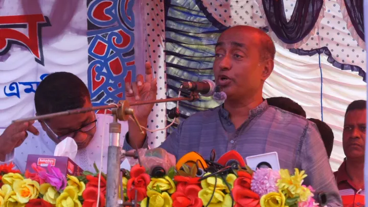 জুলাই সনদ বাস্তবায়নে গণভোটের কোন সম্পর্ক নেই: আইনমন্ত্রী